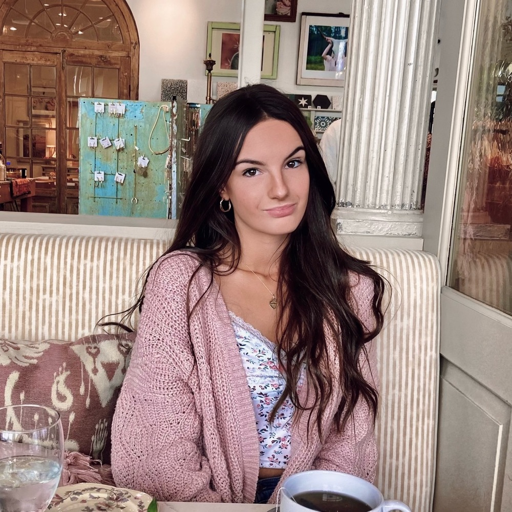 Meet your Posher, Katie